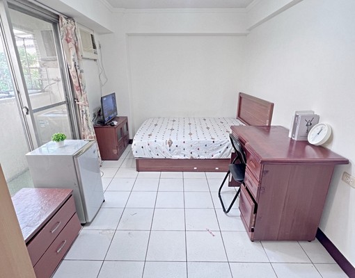 ✨親親戲院一中可貓電梯大樓獨立陽台垃圾處理✨ - Image 3