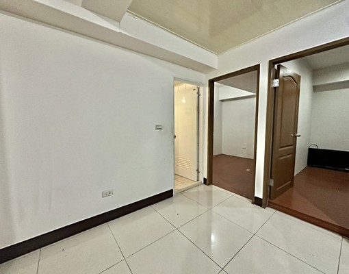 滿庭芳2房+坡道機械車位*可租補可入籍 - Image 3