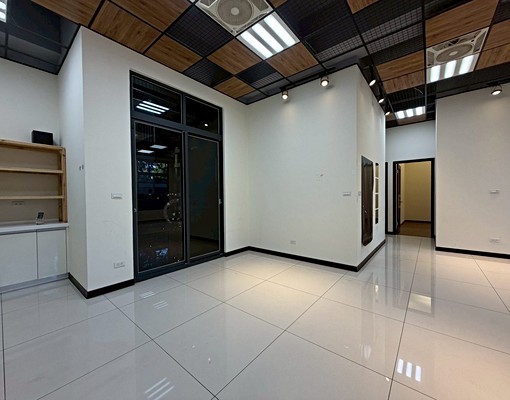 【租屋小雷達】稀有釋出庭園戶/超大露臺/正三房/雙車位 - Image 4