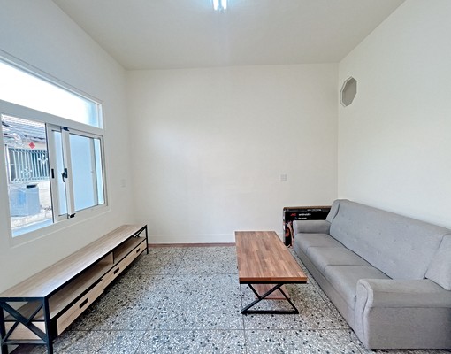 烏日旭光國小旁!優質超低價透天 - Image 1