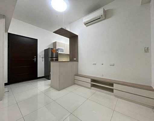 ㊣第一科大兩房☆需公證可租補★機上車位可另租☆有大露臺★ - Image 2