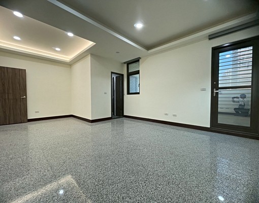 【恩典滿溢】溫州一路電梯四樓~雙主臥大空間~家具可補 - Image 10