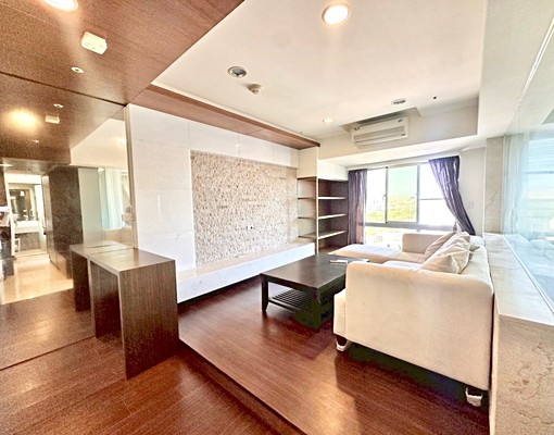 竿蓁林捷運/一房一廳/高樓景觀/管理員/天然瓦斯/木頭裝潢 - Image 1