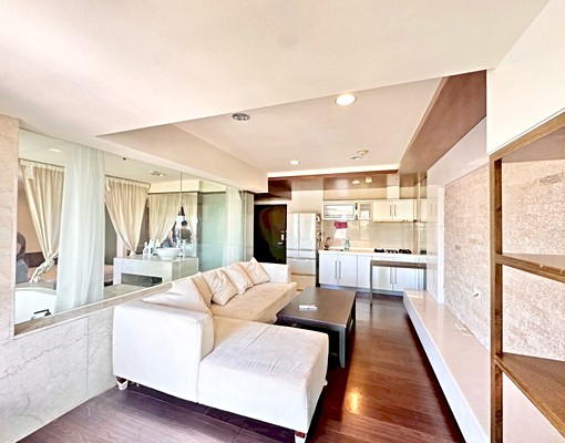 竿蓁林捷運/一房一廳/高樓景觀/管理員/天然瓦斯/木頭裝潢 - Image 4