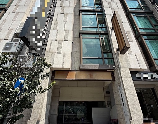 🔥獨家❇️樹孝商圈❇️臨路破百坪電梯店面別墅🏠 - Image 12