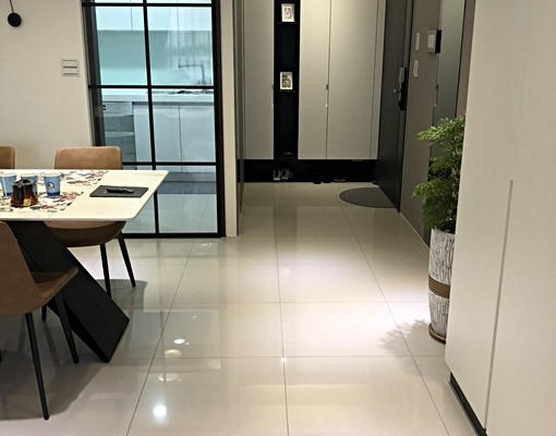 屋主自租;聯悅聚質感裝潢美三房+平車(含管理費) - Image 3