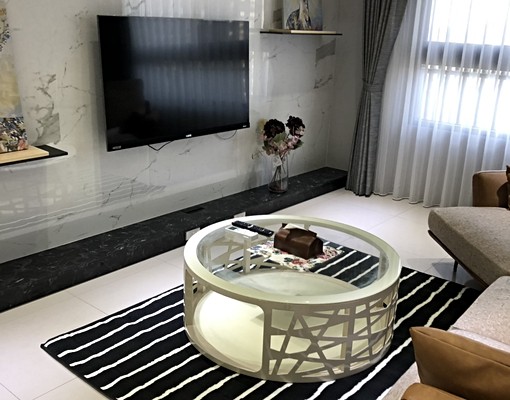 屋主自租;聯悅聚質感裝潢美三房+平車(含管理費) - Image 1