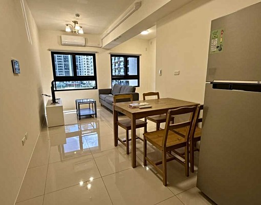 高大特區/崑庭馥御精美2+1房(可另租平車) - Image 1