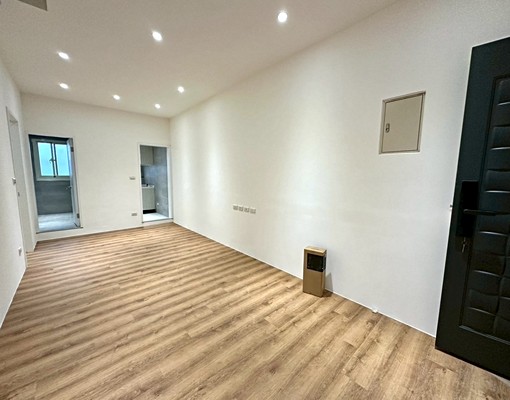 大坪林❣️可貓全新裝潢/大空間格局方正/空屋採光通風/台電 - Image 3