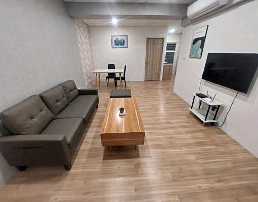 屋主自租美兩房／可租補 - Image 1