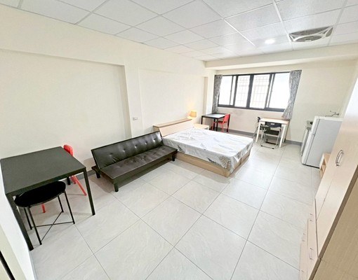 超近中國醫💕租屋補助✅可貓喵喵✨獨洗流理臺✨採光佳✨大坪數 - Image 1