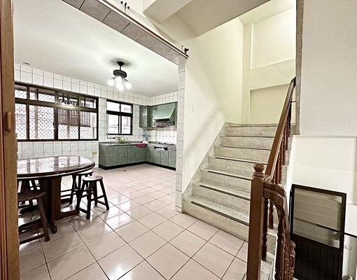 整棟出租✨可租補可戶籍✨秒殺四房✨前後雙車庫 - 591租屋網 - Image 3