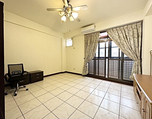 整棟出租✨可租補可戶籍✨秒殺四房✨前後雙車庫 - 591租屋網 - Image 6