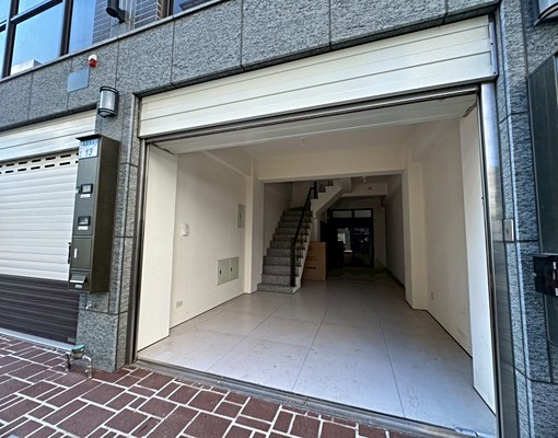客運園區全新透天出♕永慶艾瑪氏♞工務所/辦公室/公司/大家庭 - Image 14