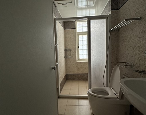 近信勢國小雙車4房透天 - Image 10