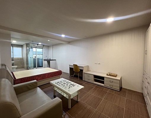 老蔡-天津漢口商圈生活機能💯超大類一房一廳✅租補 - 591租屋網 - Image 8