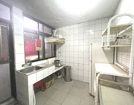 菜寮捷運站走路約6分鐘~生活機能好公寓2樓免爬高~ - Image 13