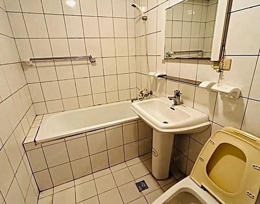 近藝文特區|可租補+電梯3房+垃圾集中+含管+很好規劃 - Image 9