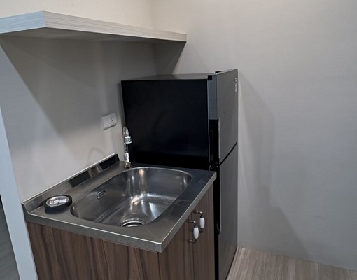 「東區電梯大套房｜可貓可雙租補・生活機能便利」 - Image 4