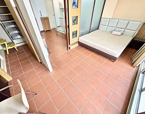 市政府捷運區🌟一房一廳大坪數🌟稀有衣帽間/大露台/汽車位 - Image 10