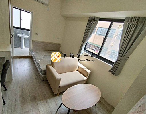 可雙租補北區陽台獨洗曬套房 - Image 1