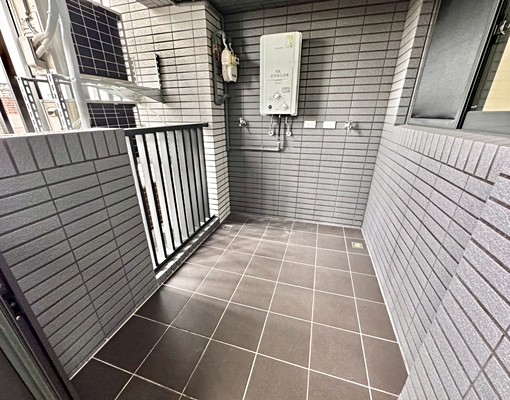 中山醫#兩房附車位#高樓層無限視野#可租補#可貓#全新未住 - Image 2