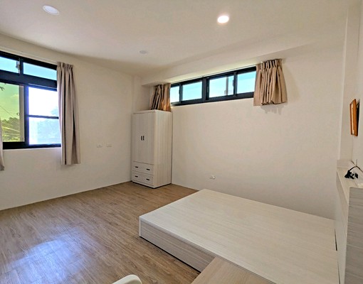 榮總1分鐘/全新陽台套房（台電/可租補） - Image 2