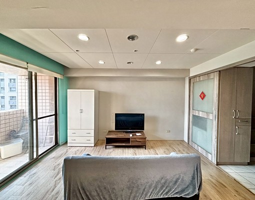 逢甲文華高中市政府捷運大遠百💖可貓租補超美三房含車位💖 - Image 2