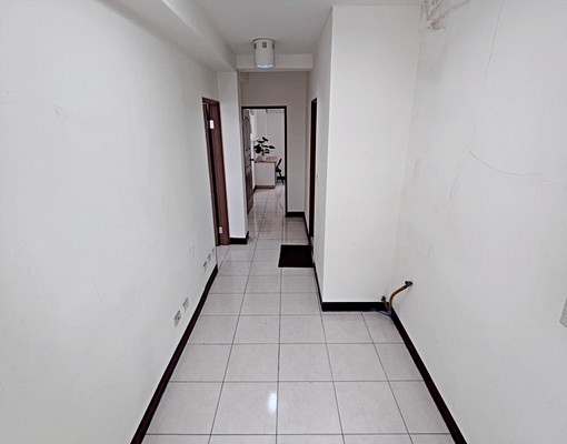 可寵🍎合租首選🌟免爬高大三房🔥台電✅可租補 - Image 3