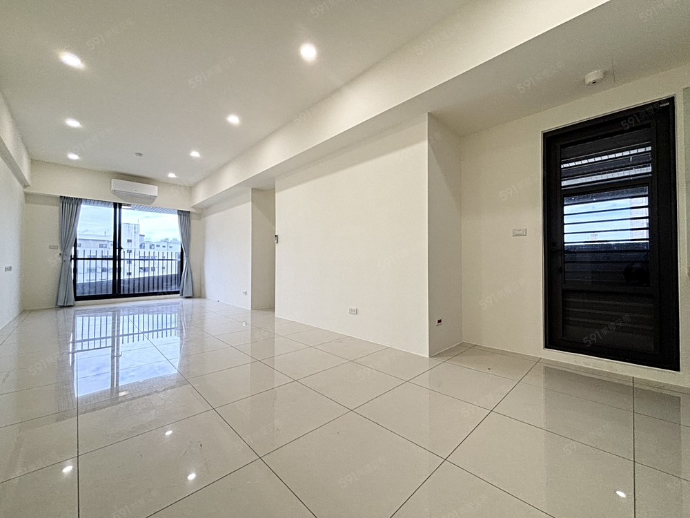 輕屋齡✨近精武火車站🏡現代風精裝🔥🉑租補/戶籍💕 - Image 1