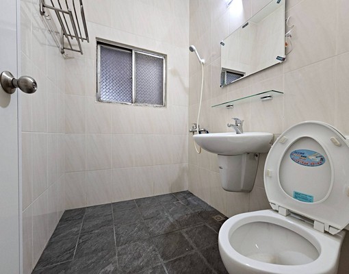 ♥東山商圈|可店住透天厝-自住可租補 - Image 5