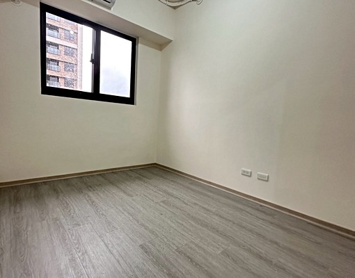 全新交屋~家庭式兩房車(可補助)~找好房客的你 - Image 6