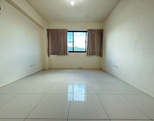 大肚【新加坡式透天｜車庫停車】2房2衛【歡迎租補】 - Image 5