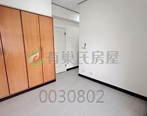 書香大第-三房+平車-店家林立機能最成熟的地段 - Image 4