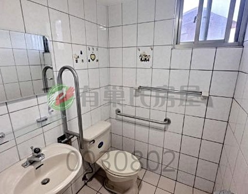 書香大第-三房+平車-店家林立機能最成熟的地段 - Image 9