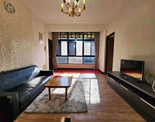 出租延平街前區3房~~看屋找美華~ - Image 1