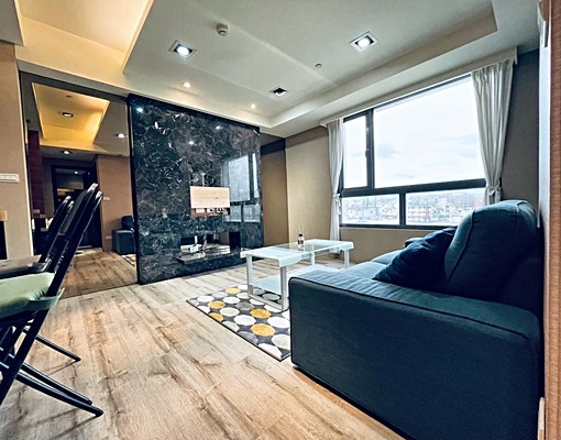 西屯捷運旁兩房兩衛平車 - Image 1