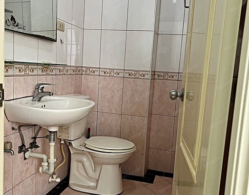 武嶺街透天2樓套房出租..(可養貓) - Image 8