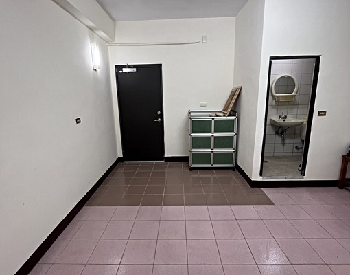 3房1廳3衛🍀蘆洲三民路🍀可租補,免服務費 - Image 4