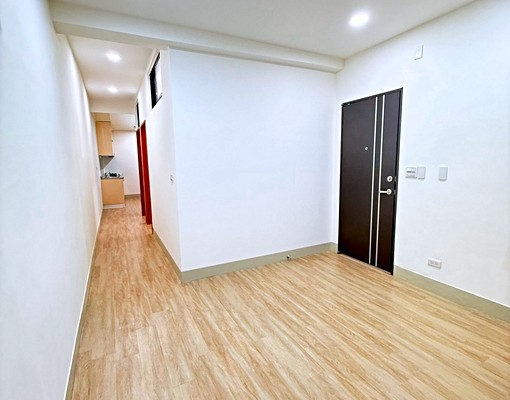 適合小家庭/上班族大學生合租/全新裝潢兩房/可租補/仲介勿擾 - Image 2