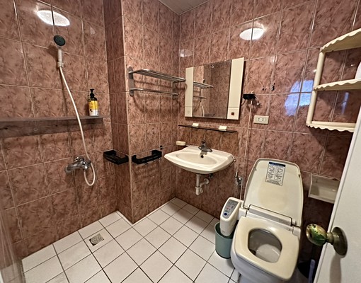 【鶯歌2房✨溫馨實木傢俱、明亮採光電梯宅、可租補】 - Image 8