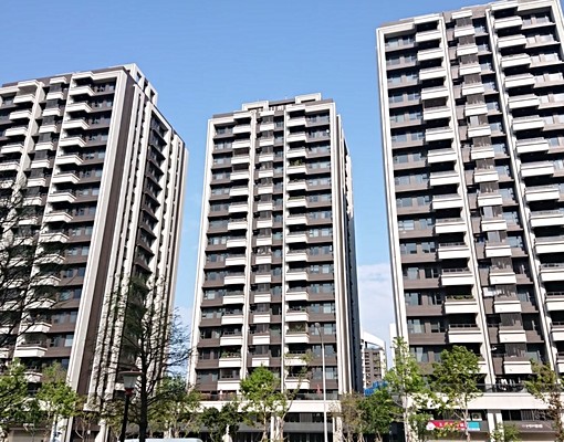 A19明日朗朗青埔國中旁2房車 - Image 1