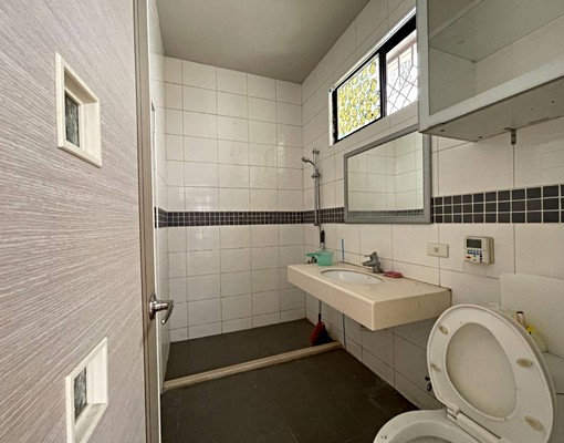 水湳經貿🩷透天5房+車庫🩷可租補 - Image 10