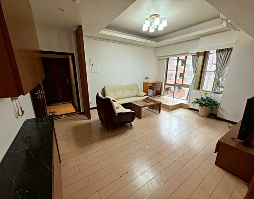 白毛專屬🔥稀有三改二房#近新光遠百#近中捷🔥可租補 - Image 3