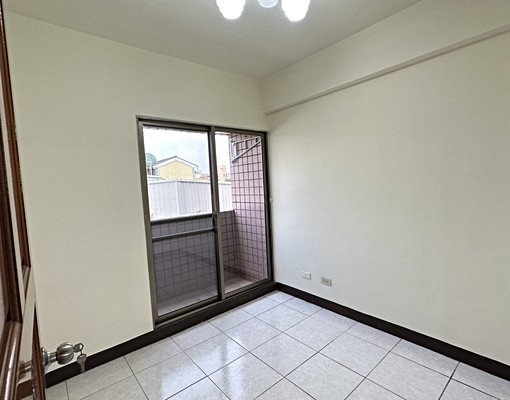 中山公園電梯旁2房，光線好，通風佳 - Image 10