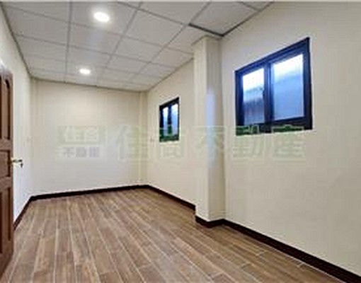 成功路靜巷全新整理透天出租 - Image 8