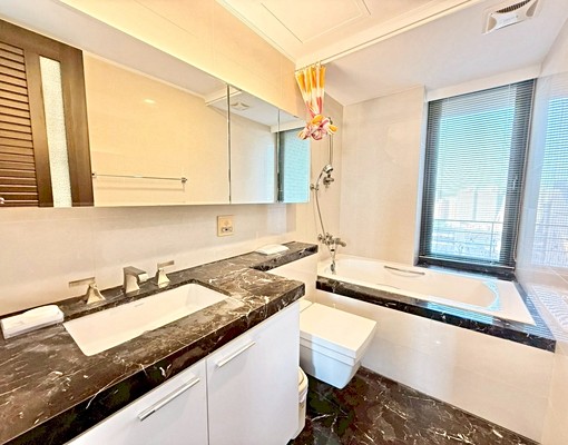 喬立月河||高樓三房平車|超大空間|家具全附 - Image 13