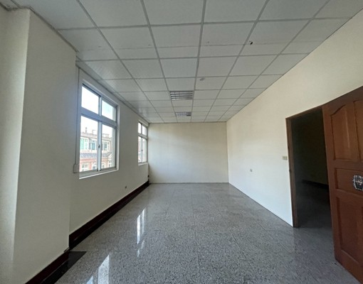 南崁六福路透天單層大坪數47坪便宜出租 - Image 9