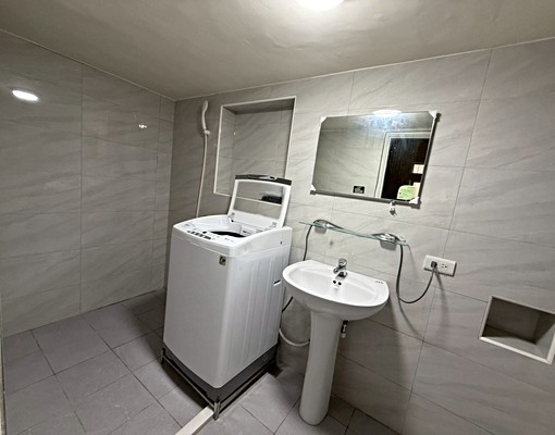 出租-二重埔國中旁大雅房或工作室/可租補不可寵 - Image 7