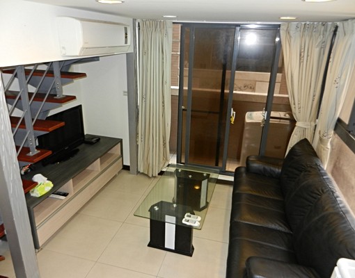 ★近新竹市立棒球場可貓孩陽台樓中樓★ - 591租屋網 - Image 1